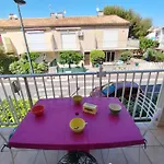 T3 Confortable Avec Terrasse Et Parking A 100m De La Plage, Pour 6 Personnes A Narbonne-plage - Fr-1-795-64 נרבון
