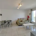 Lägenhet T3 Confortable Avec Terrasse Et Parking A 100m De La Plage, Pour 6 Personnes A Narbonne-plage - Fr-1-795-64 Narbonne