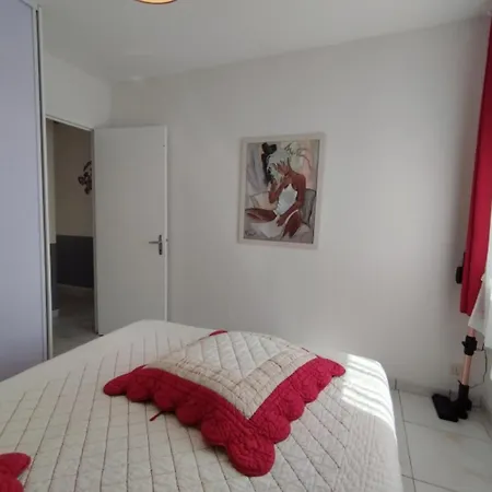 T3 Confortable Avec Terrasse Et Parking A 100m De La Plage, Pour 6 Personnes A Narbonne-plage - Fr-1-795-64 Lägenhet Narbonne